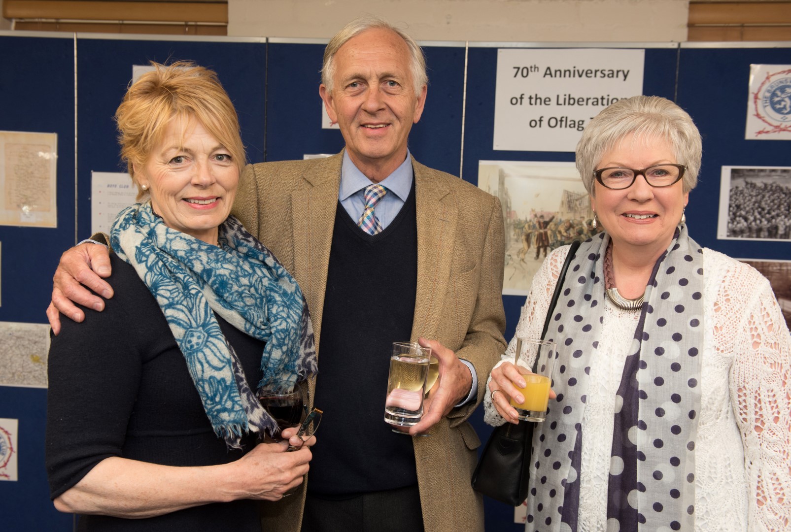 17516762081 eb28b8139b o Large